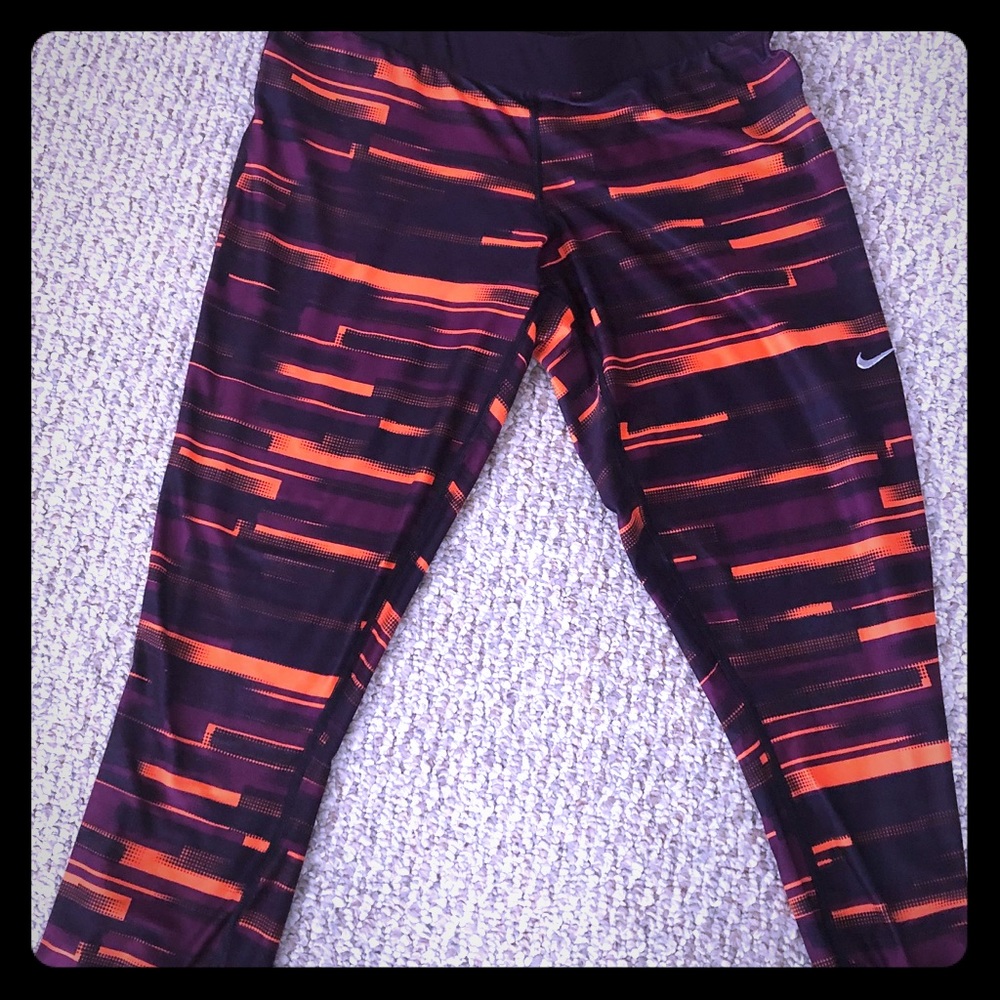 Nike Drifit 7/8 Leggings Like New